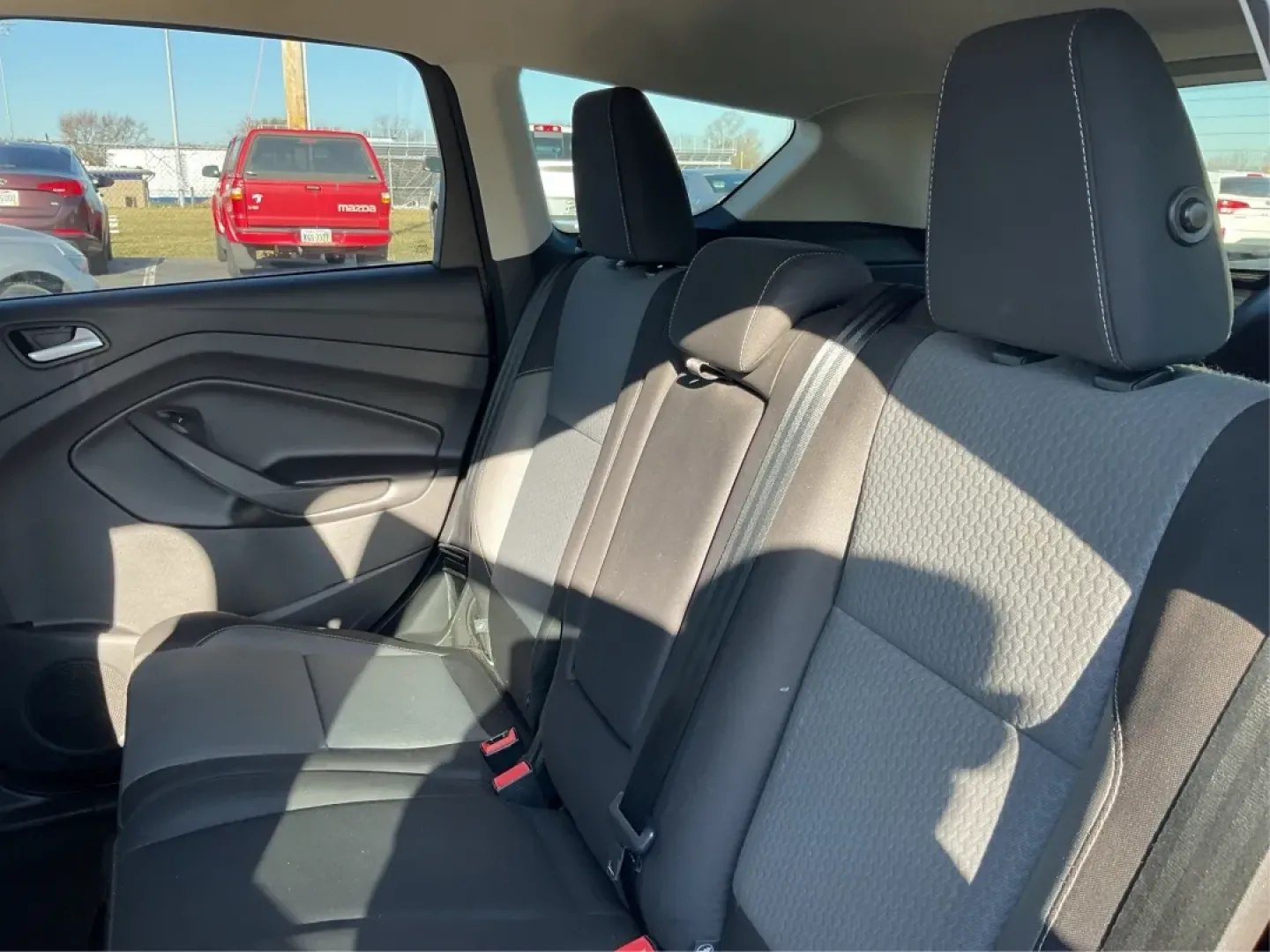 2017 Ford Escape SE 4WD (1FMCU9G93HU) with an 2.0L L4 DOHC 16V engine, 6-Speed Automatic transmission, located at 1184 Kauffman Ave, Fairborn, OH, 45324, (937) 908-9800, 39.807072, -84.030914 - **Adventure Awaits with the 2017 Ford Escape SE 4WD Your Ideal Family SUV!**<br /> <br /> Are you ready to elevate your driving experience? The 2017 Ford Escape SE 4WD is not just a vehicle; it's a lifestyle companion designed for growing families and adventure seekers alike. Whether you're tacklin - Photo#9