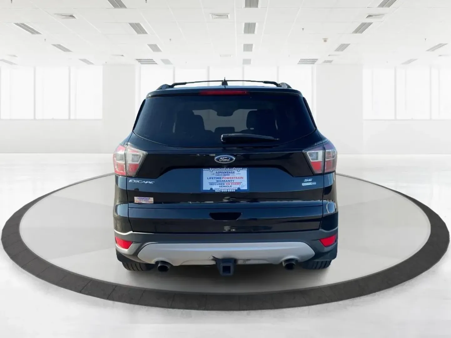 2017 Ford Escape SE 4WD (1FMCU9G93HU) with an 2.0L L4 DOHC 16V engine, 6-Speed Automatic transmission, located at 1184 Kauffman Ave, Fairborn, OH, 45324, (937) 908-9800, 39.807072, -84.030914 - **Adventure Awaits with the 2017 Ford Escape SE 4WD Your Ideal Family SUV!**<br /> <br /> Are you ready to elevate your driving experience? The 2017 Ford Escape SE 4WD is not just a vehicle; it's a lifestyle companion designed for growing families and adventure seekers alike. Whether you're tacklin - Photo#2