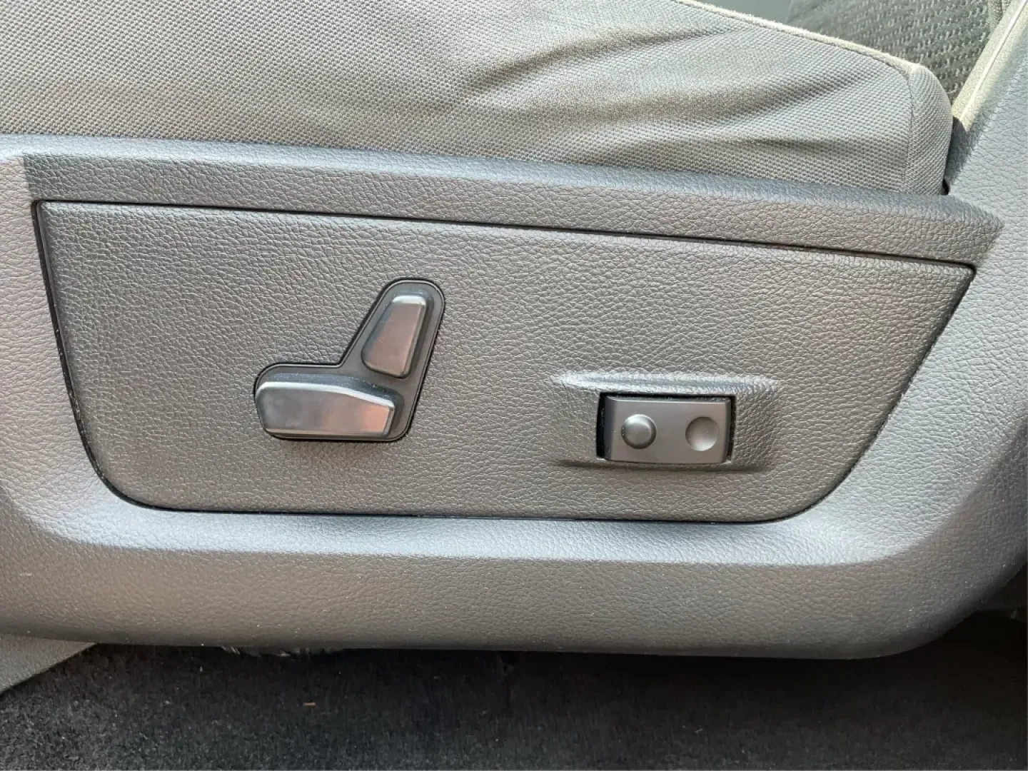 2015 Ram 1500 Big Horn (3C6RR7LT4FG) with an Other engine, located at 1951 S Dayton Lakeview Rd., New Carlisle, OH, 45344, (937) 908-9800, 39.890999, -84.050255 - **Unlock Adventure with the 2015 Ram 1500 Big Horn Crew Cab Perfect for Every Journey!**<br /> <br /> If you're looking for a vehicle that effortlessly balances work and play, the 2015 Ram 1500 Big Horn Crew Cab is your ideal companion. Whether you're a growing family needing ample space for weeken - Photo#17