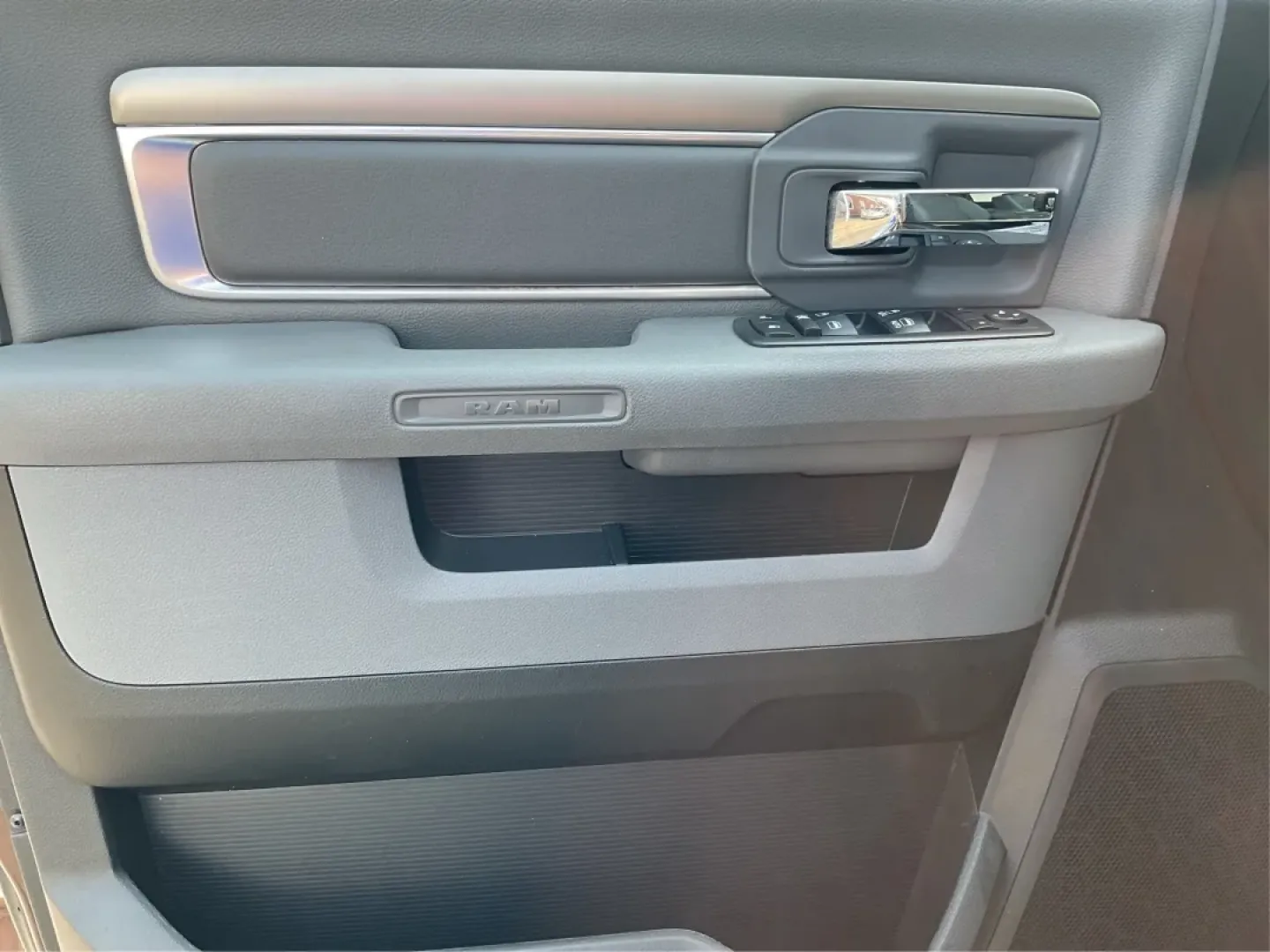 2015 Ram 1500 Big Horn (3C6RR7LT4FG) with an Other engine, located at 1951 S Dayton Lakeview Rd., New Carlisle, OH, 45344, (937) 908-9800, 39.890999, -84.050255 - **Unlock Adventure with the 2015 Ram 1500 Big Horn Crew Cab Perfect for Every Journey!**<br /> <br /> If you're looking for a vehicle that effortlessly balances work and play, the 2015 Ram 1500 Big Horn Crew Cab is your ideal companion. Whether you're a growing family needing ample space for weeken - Photo#18