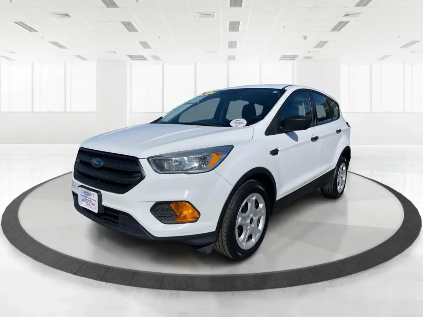 2017 Ford Escape S (1FMCU0F77HU) with an Duratec 2.5L I-4 DOHC engine, located at 1230 East Main St, Xenia, OH, 45385, (937) 908-9800, 39.688026, -83.910172 - **Discover Your Perfect Adventure Partner: 2017 Ford Escape S at Advantage Car and Credit in Fairborn, OH!**<br /> <br /> Are you searching for a dependable vehicle that seamlessly fits into your active lifestyle? Look no further than this 2017 Ford Escape S, designed for adventurers, commuters, and - Photo#8