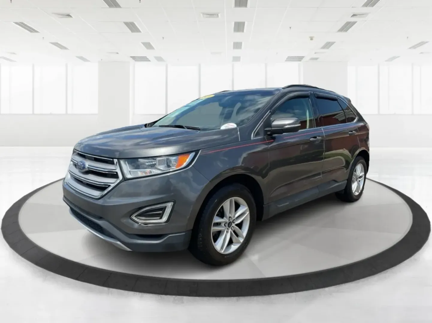 2016 Ford Edge SEL (2FMPK3J91GB) with an 3.5L V-6 DOHC engine, located at 4508 South Dixie Dr, Moraine, OH, 45439, (937) 908-9800, 39.689976, -84.218452 - **Experience the Road Ahead with the 2016 Ford Edge SEL - Your Adventure Awaits!**<br /> <br /> Are you ready for your next road trip or family outing? The 2016 Ford Edge SEL is not just a car; it's a versatile SUV that caters to your lifestyle needs, making it the perfect companion for growing fami - Photo#8