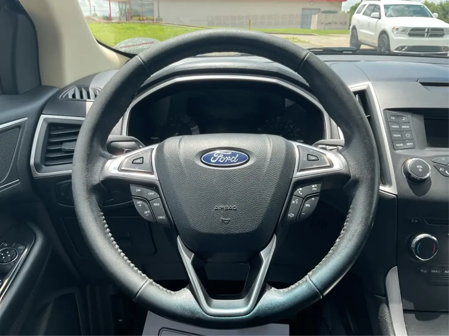 2016 Ford Edge SEL (2FMPK3J91GB) with an 3.5L V-6 DOHC engine, located at 4508 South Dixie Dr, Moraine, OH, 45439, (937) 908-9800, 39.689976, -84.218452 - **Experience the Road Ahead with the 2016 Ford Edge SEL - Your Adventure Awaits!**<br /> <br /> Are you ready for your next road trip or family outing? The 2016 Ford Edge SEL is not just a car; it's a versatile SUV that caters to your lifestyle needs, making it the perfect companion for growing fami - Photo#16