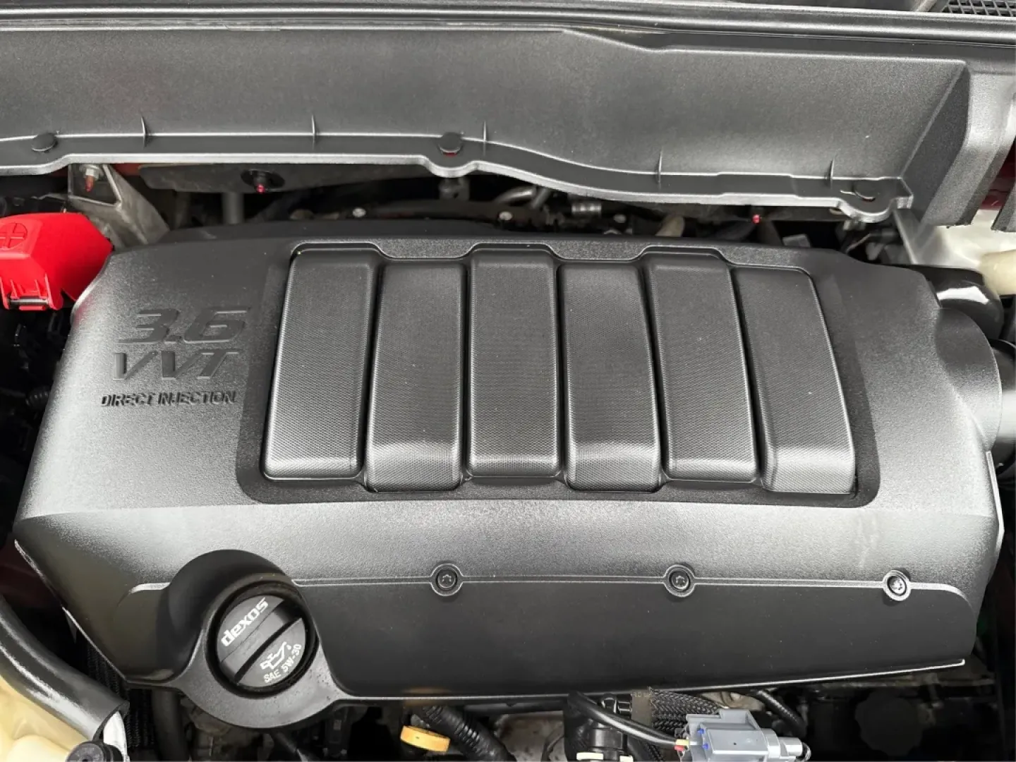 2015 Chevrolet Traverse 1LT (1GNKVGKD4FJ) with an 3.6L V-6 gasoline direct injection engine, located at 1099 N County Rd 25A, Troy, OH, 45373, (937) 908-9800, 40.057079, -84.212883 - **Unleash Adventure with the 2015 Chevrolet Traverse at Advantage Car and Credit - Troy!**<br /> <br /> Are you ready to elevate your family adventures or tackle your daily commute with confidence and style? The 2015 Chevrolet Traverse, with its robust features and spacious design, is perfect for gr - Photo#11