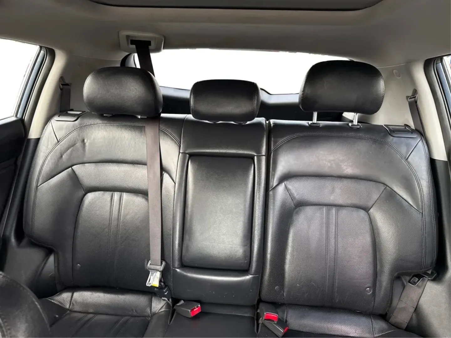 2013 Kia Sportage EX (KNDPCCA25D7) with an 2.4L I-4 DOHC engine, located at 1099 N County Rd 25A, Troy, OH, 45373, (937) 908-9800, 40.057079, -84.212883 - **Elevate Your Adventures with the 2013 Kia Sportage EX - Perfect for Every Journey!**<br /> <br /> Are you ready to take your daily commutes and weekend getaways to the next level? Look no further than this 2013 Kia Sportage EX, available now at Advantage Car and Credit in Fairborn, OH. This versat - Photo#14