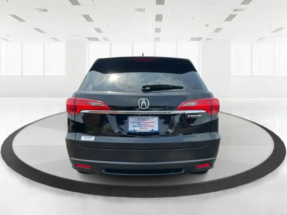 2014 Acura RDX Base (5J8TB3H39EL) with an 2.3L L4 DOHC 16V engine, 6-Speed Automatic transmission, located at 401 Woodman Dr, Riverside, OH, 45431, (937) 908-9800, 39.760899, -84.123421 - Unleash the perfect blend of comfort and versatility with the 2014 Acura RDX, a crossover that caters to both your daily grind and weekend adventures. Whether you're a growing family seeking spaciousness, a commuter looking for reliability, or a weekend warrior ready for road trips, this vehicle has - Photo#3
