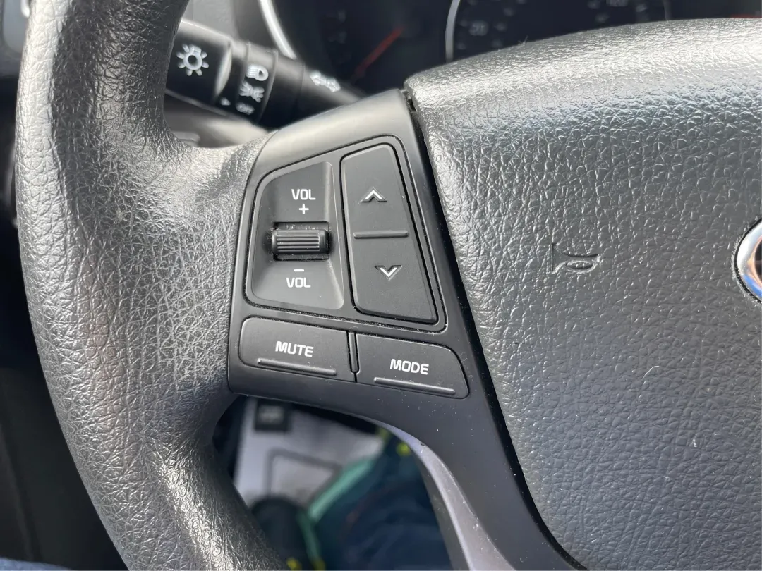 2015 Kia Sorento LX (5XYKT3A60FG) with an 2.4L I-4 gasoline direct injection engine, located at 4508 South Dixie Dr, Moraine, OH, 45439, (937) 908-9800, 39.689976, -84.218452 - ### Discover Adventure with the 2015 Kia Sorento LX - Your Perfect Family SUV!<br /> <br /> Are you seeking the ideal vehicle for weekend getaways or daily commutes? Look no further! The 2015 Kia Sorento LX is the perfect SUV for growing families and adventure-seekers alike. With its spacious interi - Photo#16