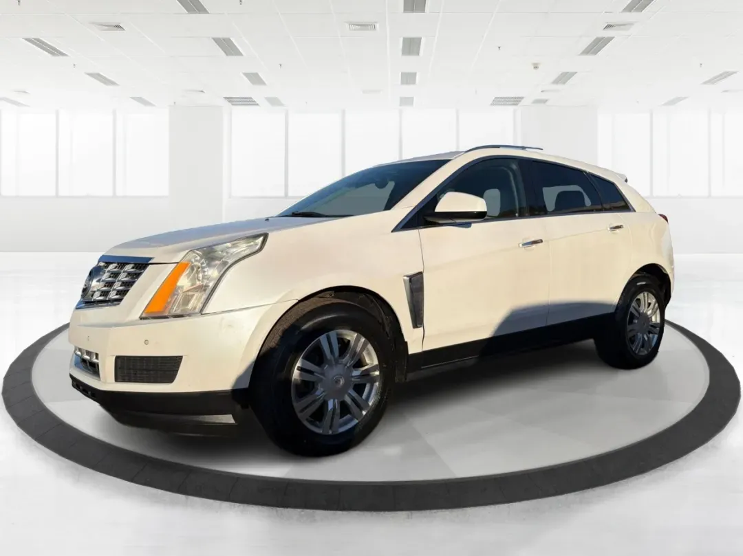 2013 White Cadillac SRX Luxury Collection (3GYFNCE32DS) with an 3.6L V6 DOHC 24V FFV engine, 6-Speed Automatic transmission, located at 1184 Kauffman Ave, Fairborn, OH, 45324, (937) 908-9800, 39.807072, -84.030914 - ### Elevate Your Everyday with the 2013 Cadillac SRX Luxury Collection <br /> <br /> Are you searching for the perfect vehicle to enhance your family's lifestyle or your daily commute? Look no further than the stunning 2013 Cadillac SRX Luxury Collection, available now at Advantage Car and Credit in - Photo#8