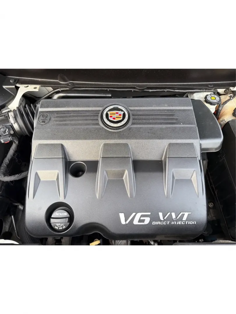 2013 White Cadillac SRX Luxury Collection (3GYFNCE32DS) with an 3.6L V6 DOHC 24V FFV engine, 6-Speed Automatic transmission, located at 1184 Kauffman Ave, Fairborn, OH, 45324, (937) 908-9800, 39.807072, -84.030914 - ### Elevate Your Everyday with the 2013 Cadillac SRX Luxury Collection <br /> <br /> Are you searching for the perfect vehicle to enhance your family's lifestyle or your daily commute? Look no further than the stunning 2013 Cadillac SRX Luxury Collection, available now at Advantage Car and Credit in - Photo#11