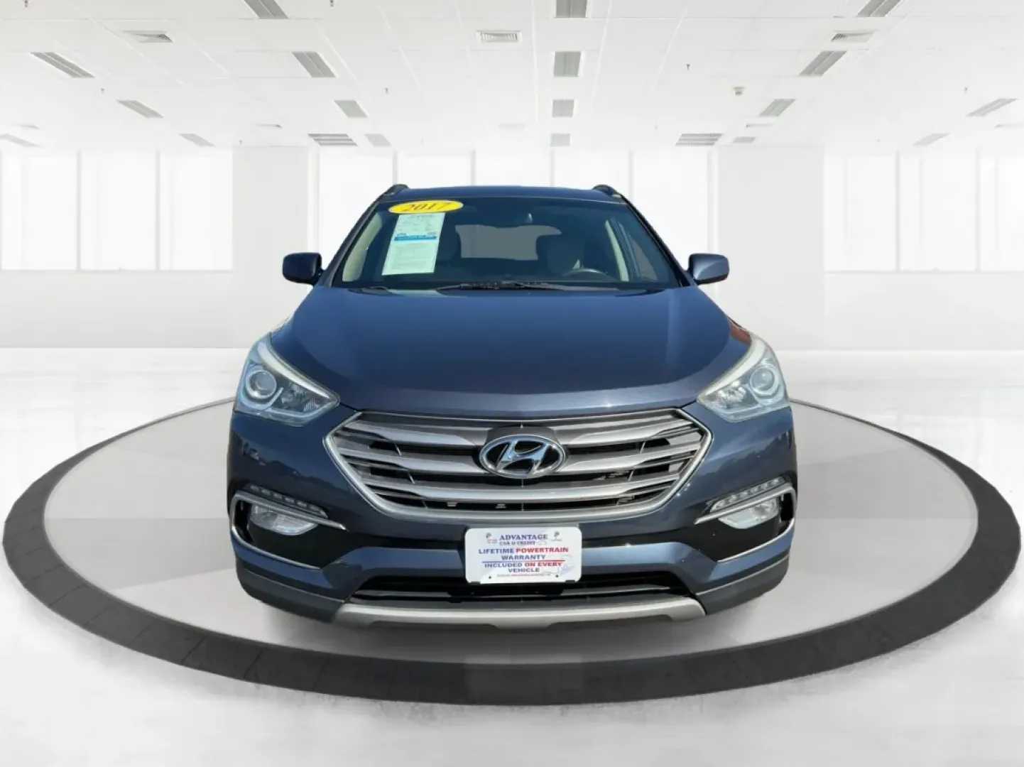 2017 Marlin Blue Hyundai Santa Fe Sport 2.4 FWD (5NMZU3LB6HH) with an 2.4L L4 DOHC 16V engine, 6-Speed Automatic transmission, located at 4508 South Dixie Dr, Moraine, OH, 45439, (937) 908-9800, 39.689976, -84.218452 - **Explore Adventure with the 2017 Hyundai Santa Fe - Perfect for Families and Weekend Warriors!**<br /> <br /> Are you in search of a versatile SUV that can handle everything from family road trips to daily commutes? Look no further! The 2017 Hyundai Santa Fe, featuring a stunning Marlin Blue exteri - Photo#7