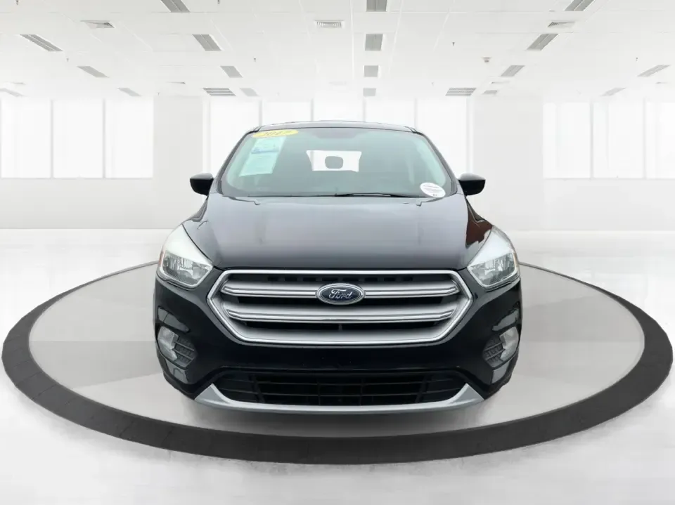 2017 Ford Escape SE (1FMCU9GD0HU) with an 1.5L L4 DOHC 16V engine, 6A transmission, located at 1230 East Main St, Xenia, OH, 45385, (937) 908-9800, 39.688026, -83.910172 - **Explore New Adventures with the 2017 Ford Escape SE - Your Perfect Companion for Every Journey!**<br /> <br /> Imagine embarking on spontaneous weekend getaways or daily commutes with absolute confidence and comfort. The 2017 Ford Escape SE, now available at Advantage Car and Credit in Fairborn, O - Photo#7