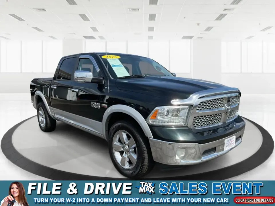 2015 RAM 1500 Laramie Crew Cab SWB 4WD