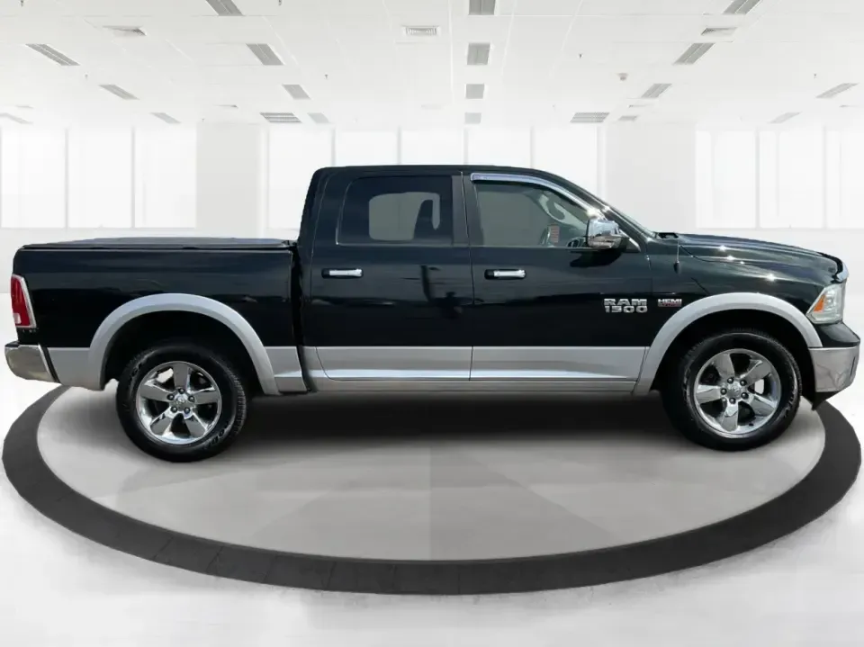 2015 Ram 1500 Laramie Crew Cab SWB 4WD (1C6RR7NT7FS) with an 5.7L V8 OHV 16V engine, 8-Speed Automatic transmission, located at 880 E. National Road, Vandalia, OH, 45377, (937) 908-9800, 39.891918, -84.183594 - **Unlock Your Weekend Adventures with the 2015 Ram 1500 Laramie Crew Cab 4WD at Jamestown Auto Sales!**<br /> <br /> Are you ready to elevate your lifestyle with a vehicle that combines power, comfort, and versatility? Look no further than this 2015 Ram 1500 Laramie Crew Cab SWB, the ultimate truck - Photo#1
