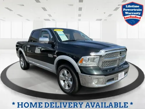 2015 RAM 1500 Laramie Crew Cab SWB 4WD