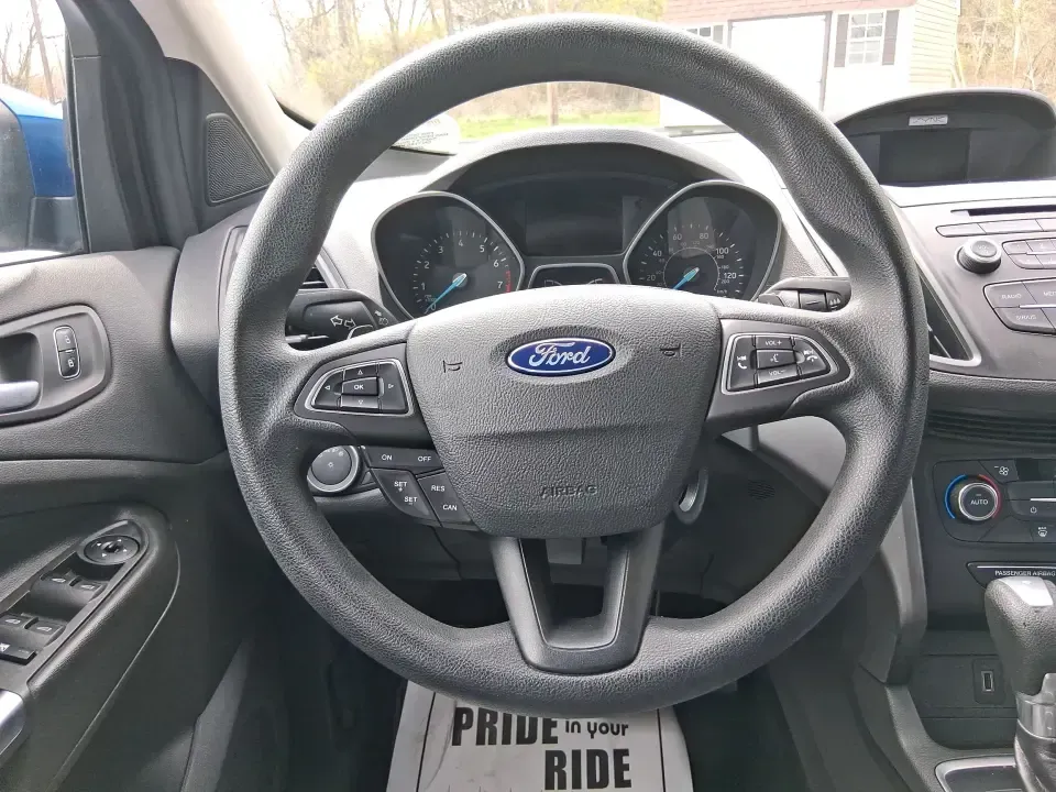 2017 Ford Escape SE 4WD (1FMCU9G93HU) with an 2.0L L4 DOHC 16V engine, 6-Speed Automatic transmission, located at 1099 N County Rd 25A, Troy, OH, 45373, (937) 908-9800, 40.057079, -84.212883 - Discover the ultimate blend of comfort, capability, and style with the 2017 Ford Escape SE 4WD, a perfect companion for families on the go or adventurers seeking their next weekend thrill. With its spacious interior and robust features, this SUV is designed for those who lead an active lifestyle, ma - Photo#16