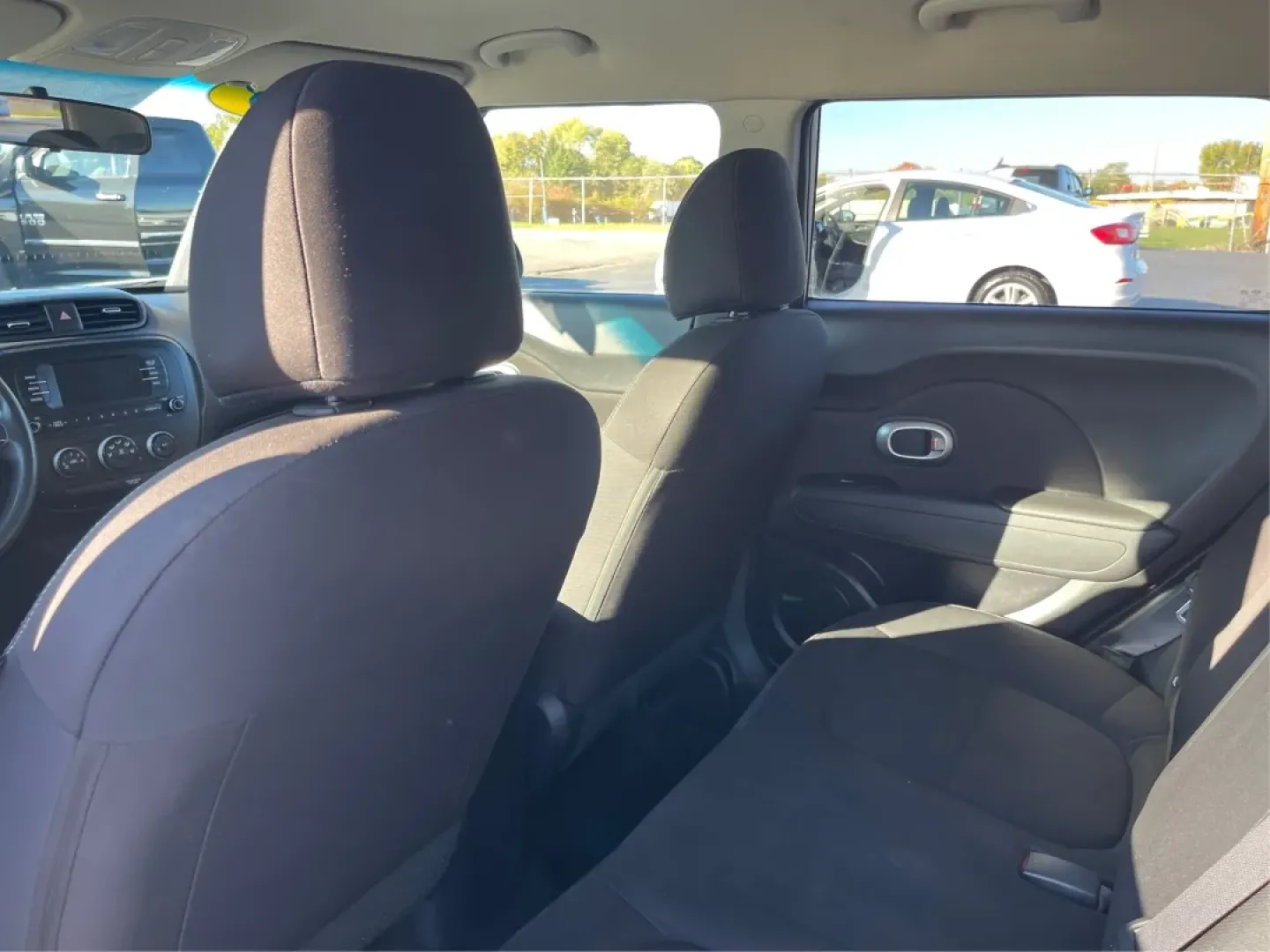 2018 Kia Soul Base 6A (KNDJN2A29J7) with an 1.6L L4 DOHC 16V engine, 6-Speed Automatic transmission, located at 1230 East Main St, Xenia, OH, 45385, (937) 908-9800, 39.688026, -83.910172 - Are you looking for the perfect vehicle to enhance your daily routine or empower your weekend adventures? Look no further! The 2018 Kia Soul Base 6A is here to redefine your driving experience, offering the ideal blend of comfort, style, and versatility. Whether you're commuting to work, shuttling y - Photo#10