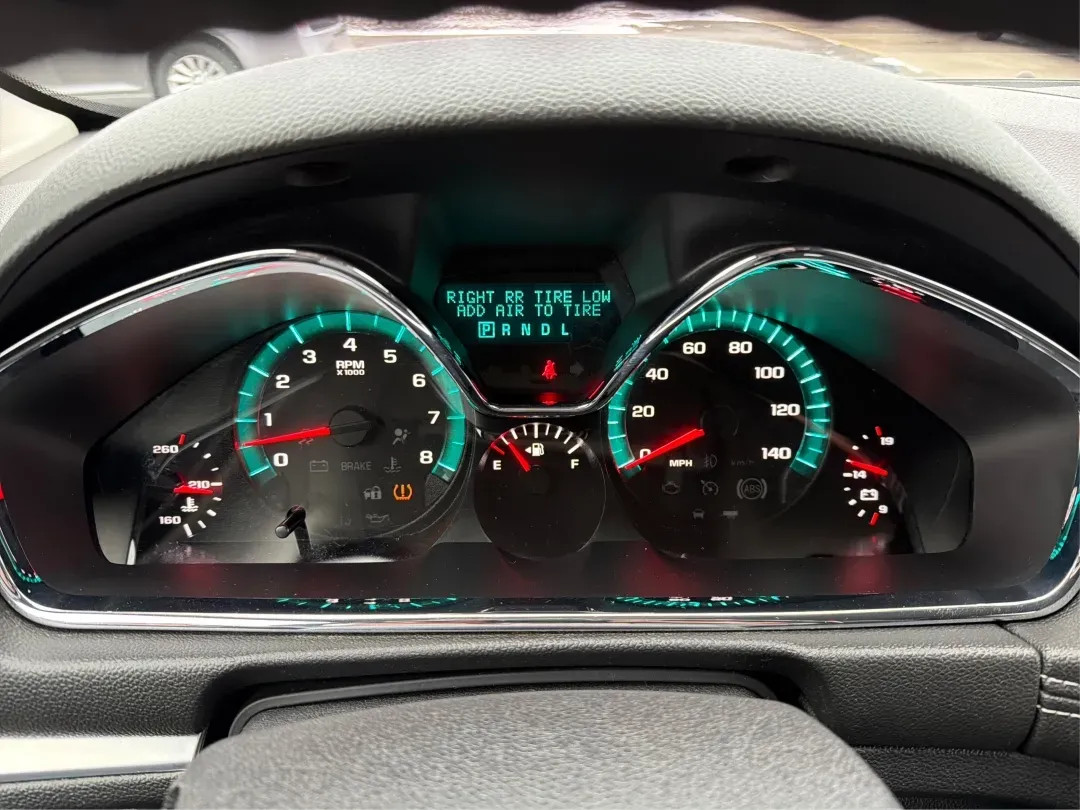 2017 Chevrolet Traverse 1LT AWD (1GNKVGKD7HJ) with an 3.6L V6 DOHC 24V engine, 6-Speed Automatic transmission, located at 8750 N County Rd 25A, Piqua, OH, 45356, (937) 908-9800, 40.164391, -84.232513 - **Discover Your Next Adventure with the 2017 Chevrolet Traverse at Advantage Car and Credit - Fairborn!**<br /> <br /> Are you ready to elevate your family road trips or weekend getaways? The 2017 Chevrolet Traverse, available now at Advantage Car and Credit - Fairborn, is the perfect companion for - Photo#15