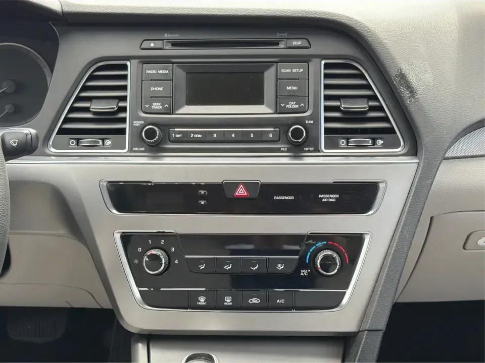 2017 Hyundai Sonata SE (5NPE24AF8HH) with an 2.4L L4 DOHC 16V engine, 7-Speed Automatic transmission, located at 8750 N County Rd 25A, Piqua, OH, 45356, (937) 908-9800, 40.164391, -84.232513 - Ready for a dependable commuter that still looks sharp pulling into work, school pickup, or a weekend dinner in town? This Scarlet Red 2017 Hyundai Sonata SE is a practical, comfortable sedan that fits real-life schedules in Piqua, Ohio-whether you're cruising up N County Rd 25A, heading toward I75 - Photo#13