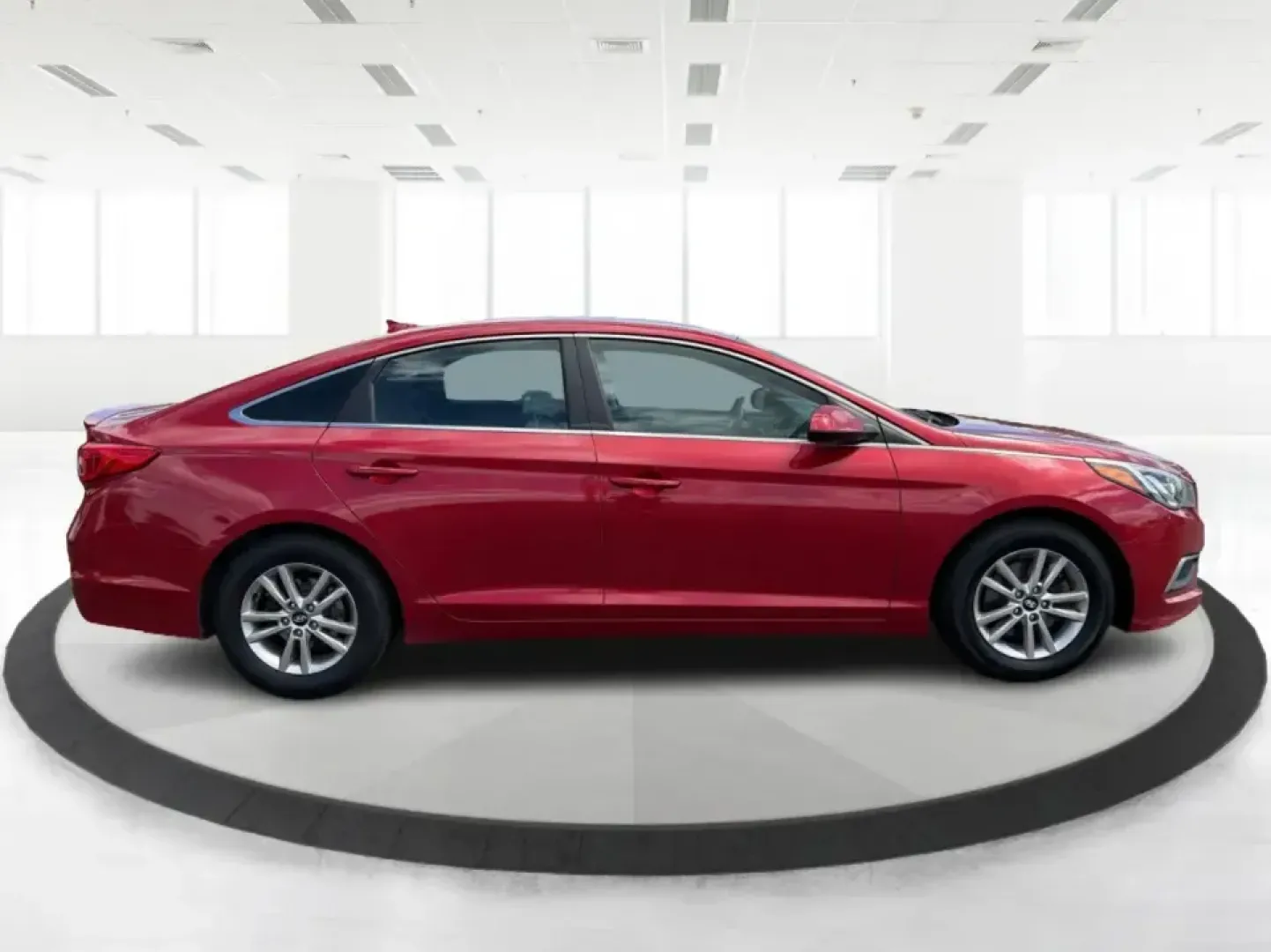 2017 Hyundai Sonata SE (5NPE24AF8HH) with an 2.4L L4 DOHC 16V engine, 7-Speed Automatic transmission, located at 1951 S Dayton Lakeview Rd., New Carlisle, OH, 45344, (937) 908-9800, 39.890999, -84.050255 - Ready for a dependable commuter that still looks sharp pulling into work, school pickup, or a weekend dinner in town? This Scarlet Red 2017 Hyundai Sonata SE is a practical, comfortable sedan that fits real-life schedules in Piqua, Ohio-whether you're cruising up N County Rd 25A, heading toward I75 - Photo#1