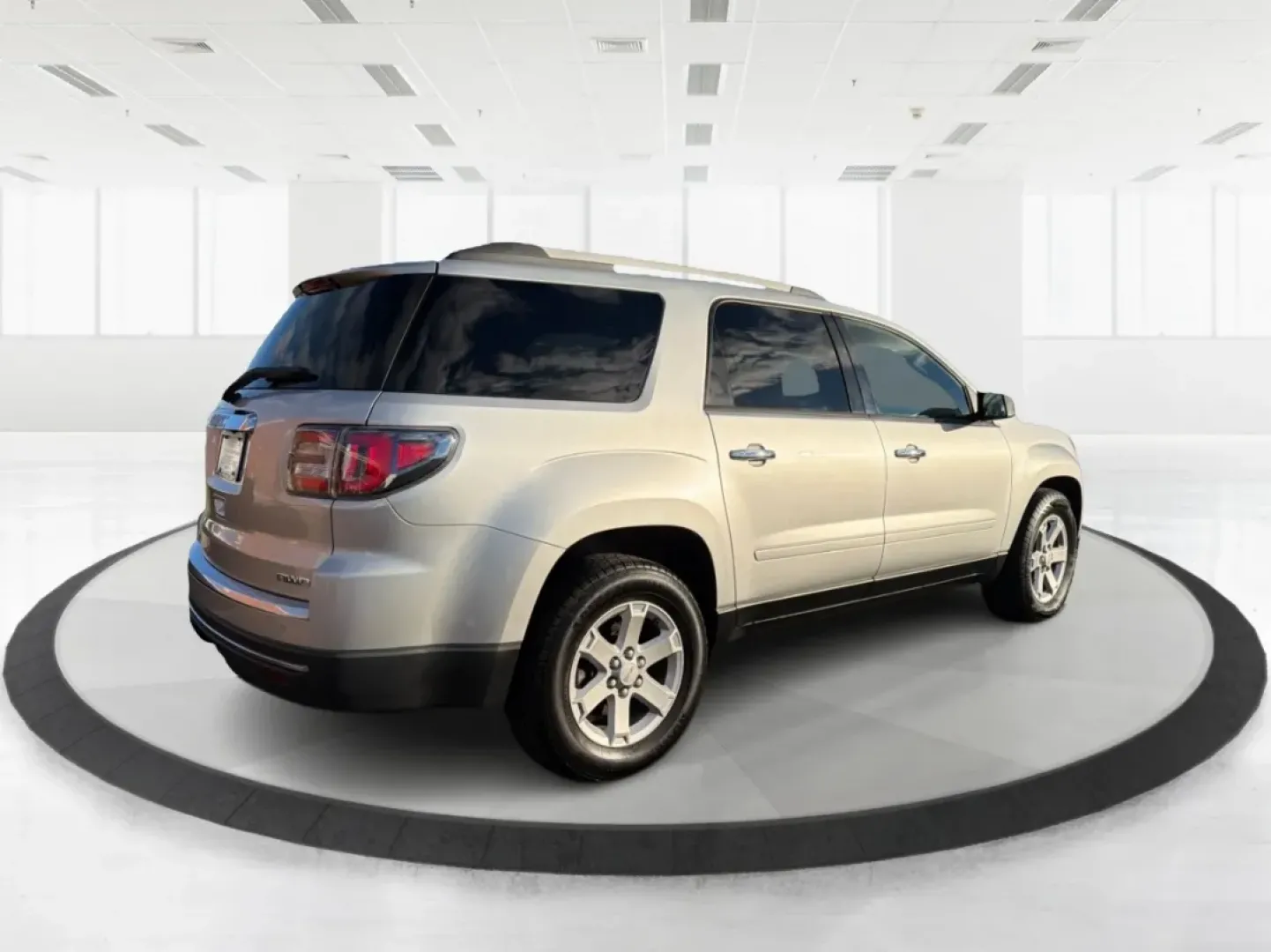 2014 GMC Acadia SLE-2 AWD (1GKKVPKD1EJ) with an 3.6L V6 DOHC 24V engine, 6-Speed Automatic transmission, located at 1230 East Main St, Xenia, OH, 45385, (937) 908-9800, 39.688026, -83.910172 - If you're searching for the perfect family SUV that balances style, comfort, and an adventurous spirit, look no further than this stunning 2014 GMC Acadia SLE-2 AWD, now available at Advantage Car and Credit in Fairborn, OH. With spacious seating for up to eight passengers and the versatility needed - Photo#2