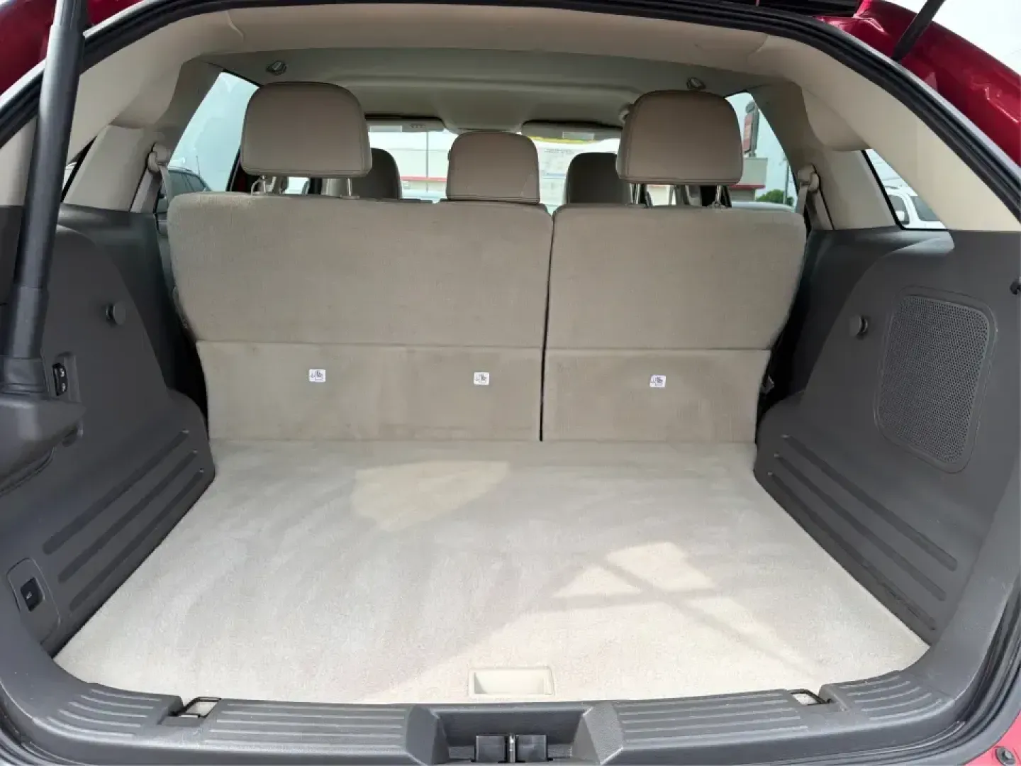 2012 Ford Edge Limited AWD (2FMDK4KC4CB) with an 3.5L V6 DOHC 24V engine, 6-Speed Automatic transmission, located at 1951 S Dayton Lakeview Rd., New Carlisle, OH, 45344, (937) 908-9800, 39.890999, -84.050255 - Need an SUV that can handle Ohio weather, school runs, and spontaneous weekend getaways without feeling like a compromise? This **2012 Ford Edge Limited AWD** is built for real life in and around **New Carlisle, OH**-from daily commutes toward Dayton to family trips and errands near local favorites. - Photo#12
