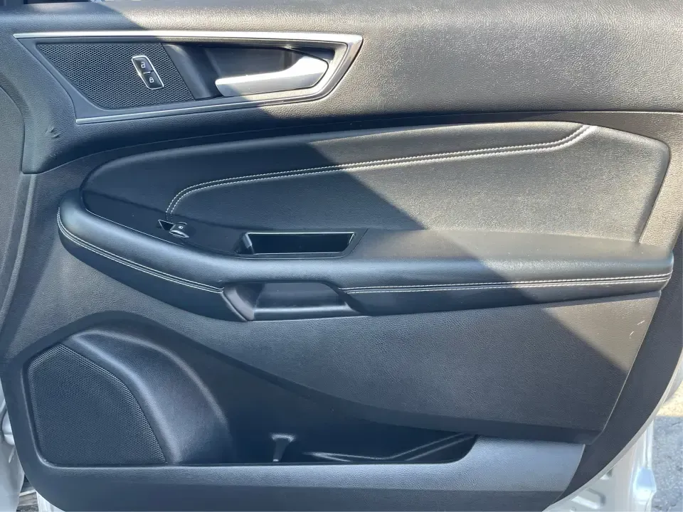 2017 Ford Edge Titanium (2FMPK3K98HB) with an 2.0L L4 DOHC 16V engine, 6A transmission, located at 8750 N County Rd 25A, Piqua, OH, 45356, (937) 908-9800, 40.164391, -84.232513 - **Embrace the Road with the 2017 Ford Edge Titanium at Advantage Car and Credit!**<br /> <br /> Are you searching for the perfect vehicle to elevate your family adventures, accommodate your daily commute, or tackle weekend getaways? Look no further than this stunning 2017 Ford Edge Titanium, now ava - Photo#20