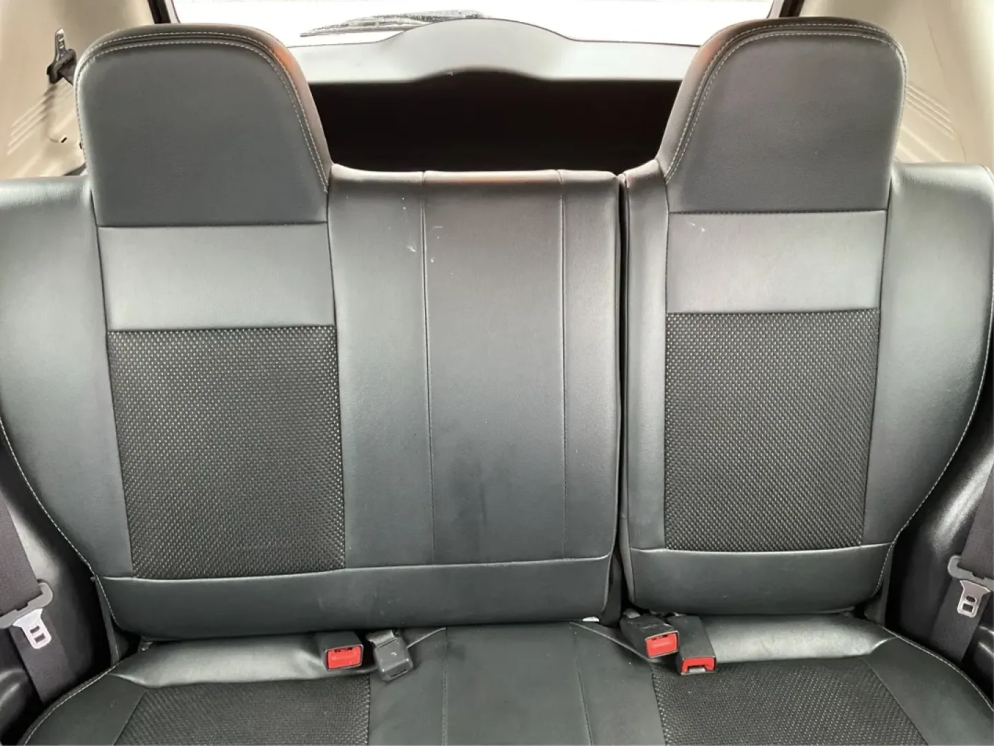 2017 Jeep Compass Latitude 4x4 (1C4NJDEB9HD) with an 2.4L I-4 DOHC engine, located at 4508 South Dixie Dr, Moraine, OH, 45439, (937) 908-9800, 39.689976, -84.218452 - **Unlock Your Adventurous Spirit with the 2017 Jeep Compass Latitude 4x4!**<br /> <br /> Are you ready to embrace a lifestyle filled with adventure and exploration? The 2017 Jeep Compass Latitude 4x4 is your perfect companion for weekend getaways, daily commutes, or even grocery runs around Moraine, - Photo#14