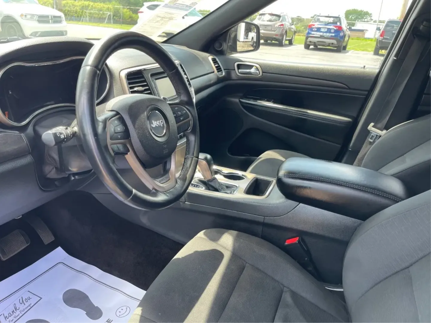 2016 Jeep Grand Cherokee Laredo (1C4RJFAG8GC) with an Pentastar 3.6L V-6 DOHC engine, located at 880 E. National Road, Vandalia, OH, 45377, (937) 908-9800, 39.891918, -84.183594 - **Elevate Your Adventures with the 2016 Jeep Grand Cherokee Laredo!**<br /> <br /> Are you ready to embark on your next adventure? Whether you're a growing family needing more space for weekend getaways or a commuter seeking a reliable ride for daily travels, the 2016 Jeep Grand Cherokee Laredo is y - Photo#9