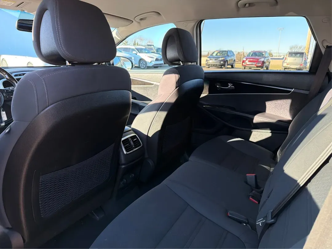 2016 Kia Sorento 2.4L LX (5XYPG4A39GG) with an 2.4L I-4 gasoline direct injection engine, located at 4508 South Dixie Dr, Moraine, OH, 45439, (937) 908-9800, 39.689976, -84.218452 - **Discover the Perfect Family SUV for Your Next Adventure!**<br /> <br /> Are you in search of a reliable SUV that can comfortably accommodate your growing family while also being great for weekend getaways? Look no further than the 2016 Kia Sorento 2.4L LX, available now at Advantage Car and Credit - Photo#10