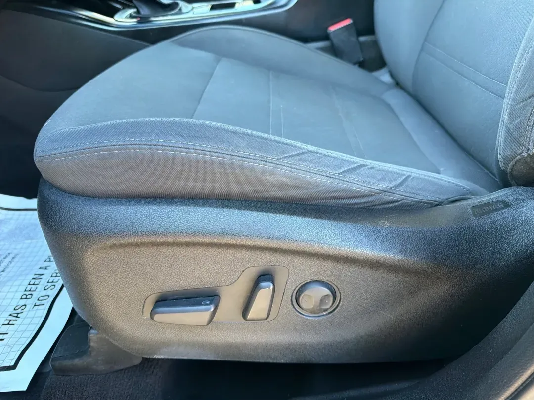 2016 Kia Sorento 2.4L LX (5XYPG4A39GG) with an 2.4L I-4 gasoline direct injection engine, located at 4508 South Dixie Dr, Moraine, OH, 45439, (937) 908-9800, 39.689976, -84.218452 - **Discover the Perfect Family SUV for Your Next Adventure!**<br /> <br /> Are you in search of a reliable SUV that can comfortably accommodate your growing family while also being great for weekend getaways? Look no further than the 2016 Kia Sorento 2.4L LX, available now at Advantage Car and Credit - Photo#17