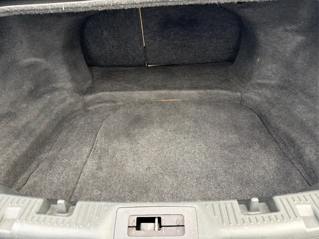 2013 Ford Taurus SEL (1FAHP2H87DG) with an 3.5L V-6 DOHC engine, located at 8750 N County Rd 25A, Piqua, OH, 45356, (937) 908-9800, 40.164391, -84.232513 - **Discover the Perfect Family Sedan: 2013 Ford Taurus SEL at Advantage Car and Credit - Piqua, OH**<br /> <br /> Are you searching for a reliable and spacious vehicle that fits seamlessly into your family's lifestyle? Look no further than this 2013 Ford Taurus SEL, available now at Advantage Car and - Photo#12