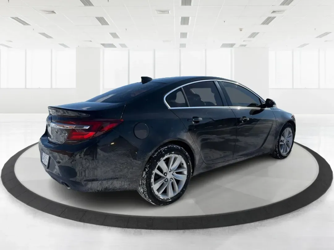 2015 Buick Regal Turbo/e-Assist Premium I (2G4GN5EX7F9) with an Other engine, located at 4508 South Dixie Dr, Moraine, OH, 45439, (937) 908-9800, 39.689976, -84.218452 - **Experience Luxury and Comfort in the 2015 Buick Regal Turbo/e-Assist Premium I at Advantage Car and Credit!**<br /> <br /> Are you ready to elevate your daily commute or weekend adventures? The 2015 Buick Regal Turbo/e-Assist Premium I is the perfect vehicle for those seeking a blend of style, com - Photo#2