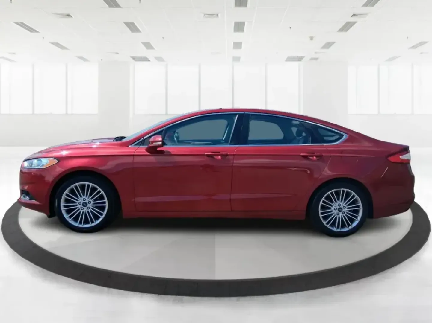 2016 Ford Fusion SE (3FA6P0HD7GR) with an 1.5L L4 DOHC 16V engine, 6-Speed Automatic transmission, located at 1099 N County Rd 25A, Troy, OH, 45373, (937) 908-9800, 40.057079, -84.212883 - Experience the perfect blend of style, comfort, and reliability with this 2016 Ford Fusion SE, available now at Advantage Car and Credit in Fairborn, OH. Whether you're a commuter navigating the busy streets of downtown Fairborn or a growing family looking for a dependable vehicle for your weekend a - Photo#5