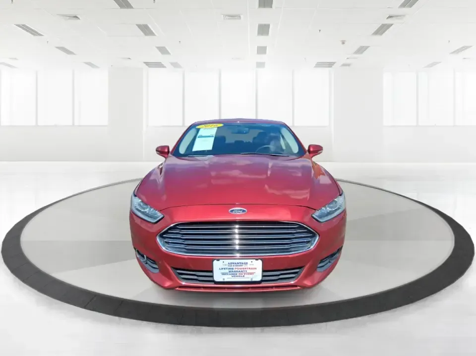 2016 Ford Fusion SE (3FA6P0HD7GR) with an 1.5L L4 DOHC 16V engine, 6-Speed Automatic transmission, located at 1099 N County Rd 25A, Troy, OH, 45373, (937) 908-9800, 40.057079, -84.212883 - Experience the perfect blend of style, comfort, and reliability with this 2016 Ford Fusion SE, available now at Advantage Car and Credit in Fairborn, OH. Whether you're a commuter navigating the busy streets of downtown Fairborn or a growing family looking for a dependable vehicle for your weekend a - Photo#7