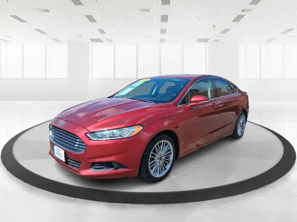 2016 Ford Fusion SE (3FA6P0HD7GR) with an 1.5L L4 DOHC 16V engine, 6-Speed Automatic transmission, located at 1099 N County Rd 25A, Troy, OH, 45373, (937) 908-9800, 40.057079, -84.212883 - Experience the perfect blend of style, comfort, and reliability with this 2016 Ford Fusion SE, available now at Advantage Car and Credit in Fairborn, OH. Whether you're a commuter navigating the busy streets of downtown Fairborn or a growing family looking for a dependable vehicle for your weekend a - Photo#8