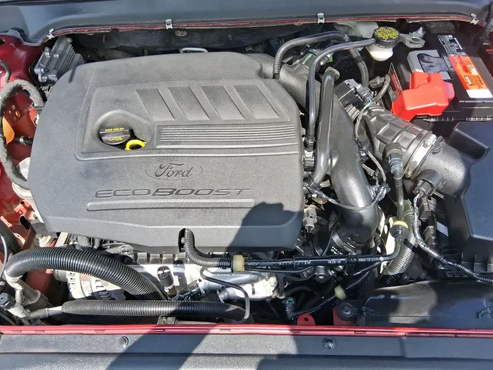 2016 Ford Fusion SE (3FA6P0HD7GR) with an 1.5L L4 DOHC 16V engine, 6-Speed Automatic transmission, located at 1099 N County Rd 25A, Troy, OH, 45373, (937) 908-9800, 40.057079, -84.212883 - Experience the perfect blend of style, comfort, and reliability with this 2016 Ford Fusion SE, available now at Advantage Car and Credit in Fairborn, OH. Whether you're a commuter navigating the busy streets of downtown Fairborn or a growing family looking for a dependable vehicle for your weekend a - Photo#11