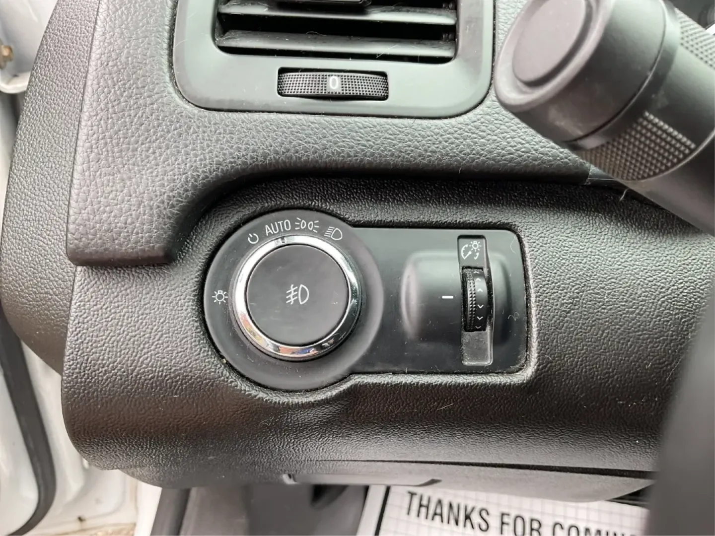 2014 Buick Regal Turbo (2G4GK5EX3E9) with an 2L I-4 gasoline direct injection engine, located at 880 E. National Road, Vandalia, OH, 45377, (937) 908-9800, 39.891918, -84.183594 - **Unleash Your Driving Experience with the 2014 Buick Regal Turbo: The Perfect Blend of Comfort and Style!**<br /> <br /> Are you on the lookout for a car that not only meets your daily commuting needs but also elevates your lifestyle? Look no further than our stunning 2014 Buick Regal Turbo, availa - Photo#17