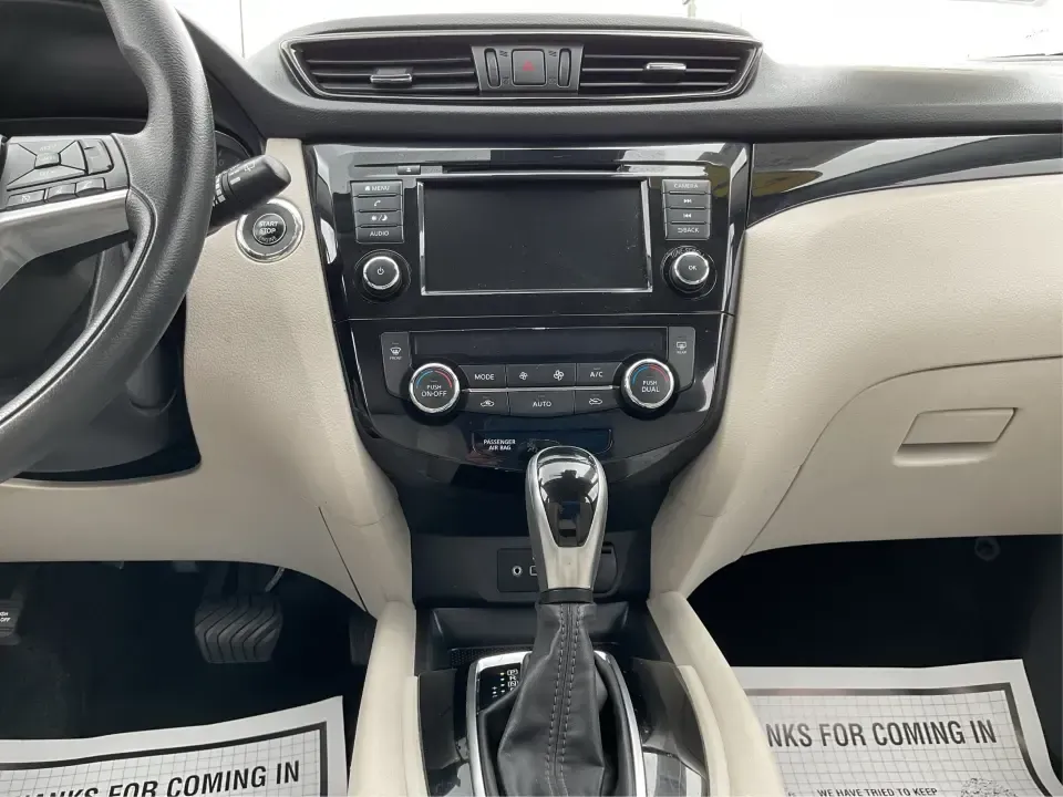 2019 Nissan Rogue SV (JN1BJ1CR3KW) with an 2L I-4 gasoline direct injection engine, CVT transmission, located at 401 Woodman Dr, Riverside, OH, 45431, (937) 908-9800, 39.760899, -84.123421 - Imagine hitting the open road, the wind in your hair, as you embark on spontaneous weekend adventures or daily commutes-this is the lifestyle that the 2019 Nissan Rogue SV embodies. With its versatile SUV design and impressive features, this vehicle is perfect for anyone looking to elevate their dri - Photo#13