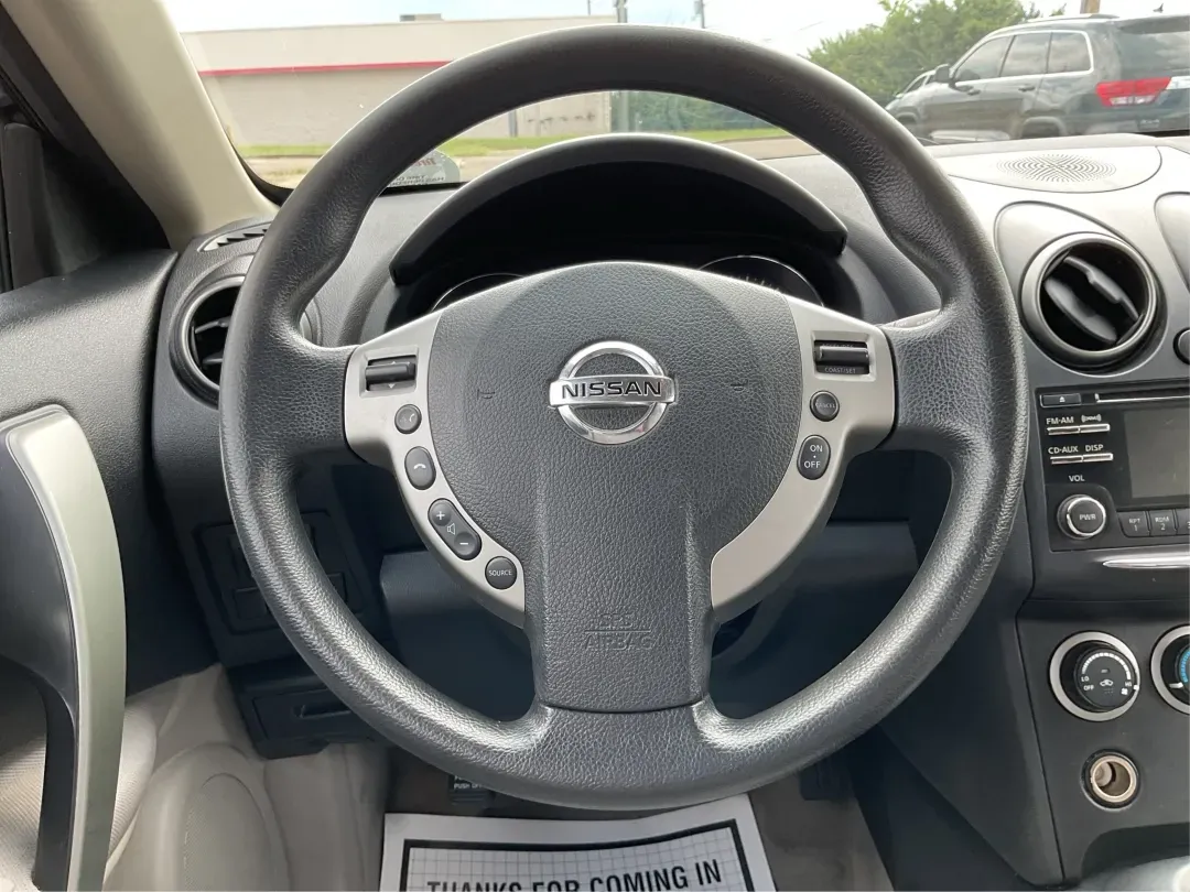 2013 Nissan Rogue SV (JN8AS5MV2DW) with an 2.5L I-4 DOHC engine, located at 1230 East Main St, Xenia, OH, 45385, (937) 908-9800, 39.688026, -83.910172 - **Experience Adventure with This 2013 Nissan Rogue SV at Advantage Car and Credit - Piqua!**<br /> <br /> Are you ready to embark on your next road trip or tackle your daily commute with confidence? The 2013 Nissan Rogue SV is perfect for budget-conscious buyers and growing families alike, offering - Photo#16