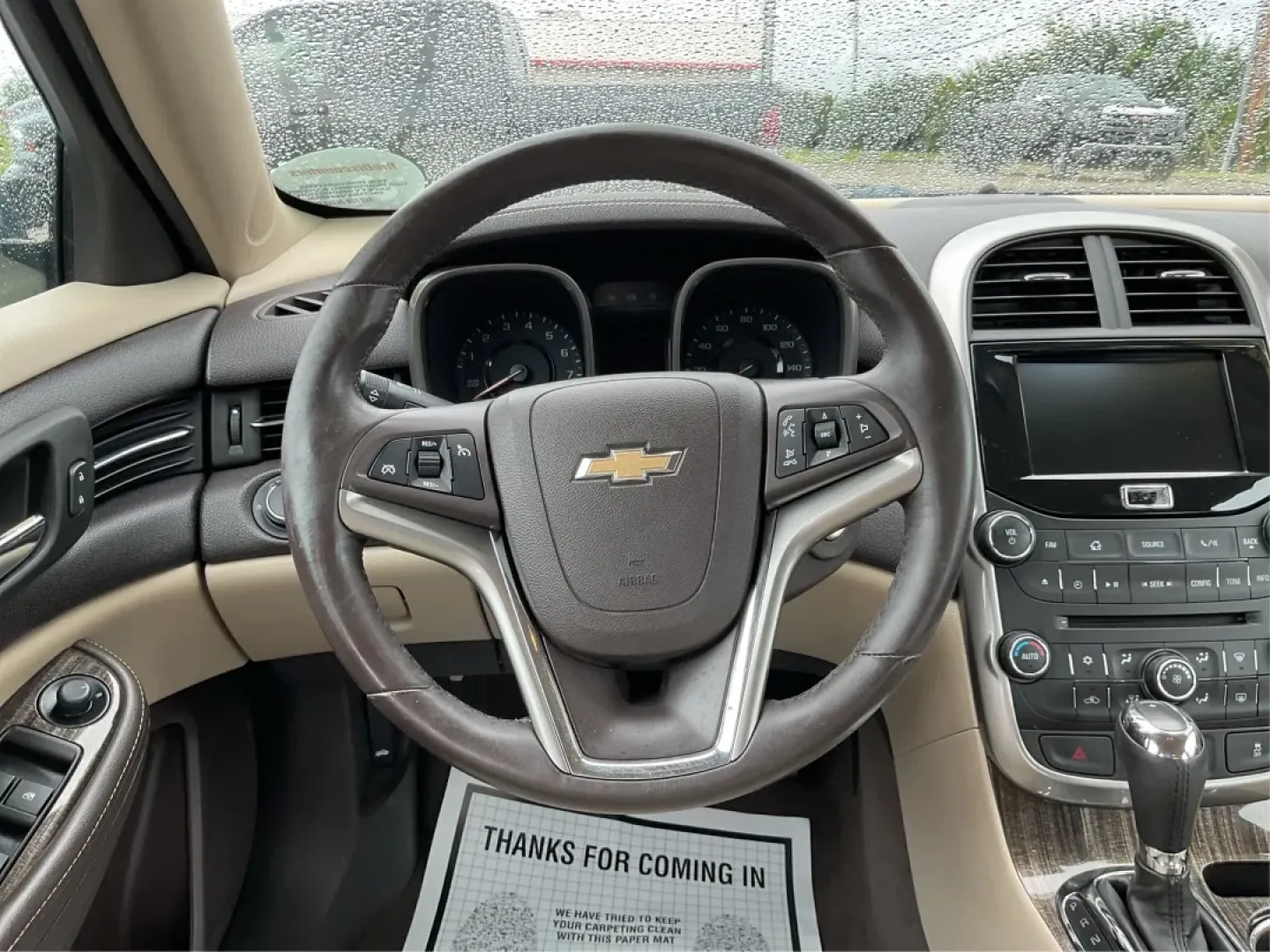 2014 Chevrolet Malibu 2LT (1G11E5SL5EF) with an ECOTEC 2.5L I-4 gasoline direct injection engine, located at 401 Woodman Dr, Riverside, OH, 45431, (937) 908-9800, 39.760899, -84.123421 - Are you searching for a reliable vehicle that can handle daily commutes while still making weekend adventures a breeze? Look no further than this stunning 2014 Chevrolet Malibu 2LT, available now at Advantage Car and Credit in Riverside, OH. With its sleek design and impressive features, this sedan - Photo#16