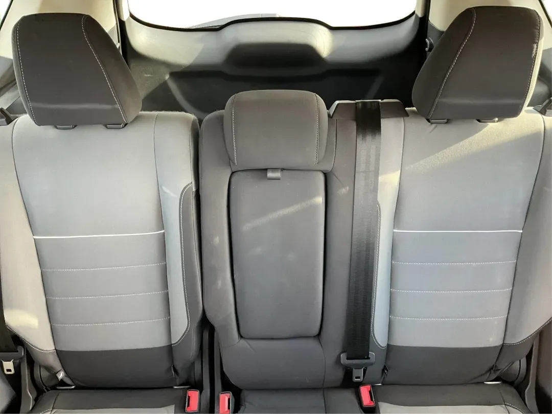 2015 Ford Escape SE (1FMCU0G76FU) with an Other engine, located at 4508 South Dixie Dr, Moraine, OH, 45439, (937) 908-9800, 39.689976, -84.218452 - **Discover the Ultimate Family Adventure Vehicle: 2015 Ford Escape SE at Advantage Car and Credit - Piqua**<br /> <br /> Are you ready to elevate your family road trips or weekend adventures? The 2015 Ford Escape SE offers the perfect blend of style, comfort, and utility to meet the demands of an ac - Photo#14