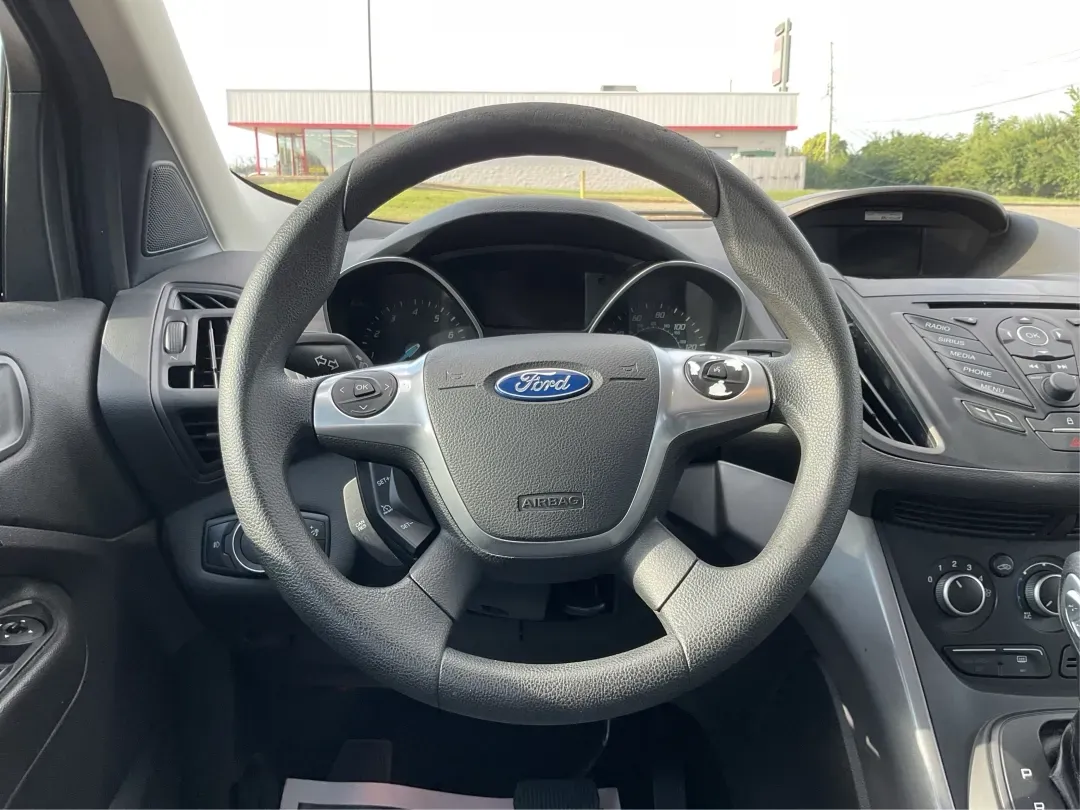2015 Ford Escape SE (1FMCU0G76FU) with an Other engine, located at 4508 South Dixie Dr, Moraine, OH, 45439, (937) 908-9800, 39.689976, -84.218452 - **Discover the Ultimate Family Adventure Vehicle: 2015 Ford Escape SE at Advantage Car and Credit - Piqua**<br /> <br /> Are you ready to elevate your family road trips or weekend adventures? The 2015 Ford Escape SE offers the perfect blend of style, comfort, and utility to meet the demands of an ac - Photo#16