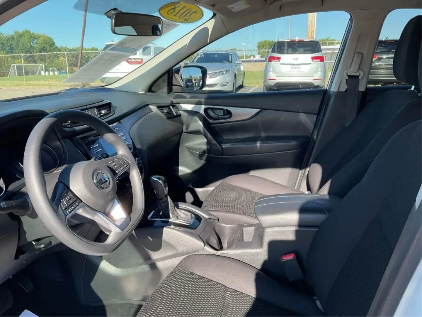 2018 Nissan Rogue S (JN1BJ1CR8JW) with an 2L I-4 gasoline direct injection engine, located at 1184 Kauffman Ave, Fairborn, OH, 45324, (937) 908-9800, 39.807072, -84.030914 - **Adventure Awaits with the 2018 Nissan Rogue: Your Ultimate Family SUV!**<br /> <br /> Are you in search of a reliable and spacious vehicle that caters to your family's active lifestyle? Look no further than the 2018 Nissan Rogue, available now at Advantage Car and Credit in Fairborn, OH. This vers - Photo#9