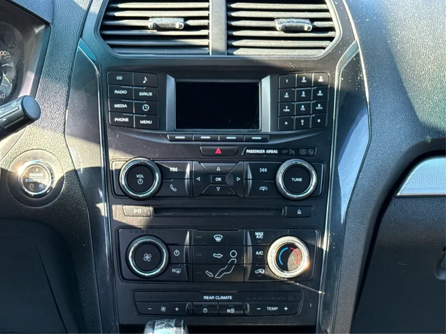 2017 Ford Explorer XLT (1FM5K8D82HG) with an EcoBoost 2.3L I-4 gasoline direct injection engine, located at 1184 Kauffman Ave, Fairborn, OH, 45324, (937) 908-9800, 39.807072, -84.030914 - **Explore Your Next Adventure with the 2017 Ford Explorer XLT at Advantage Car and Credit - Fairborn**<br /> <br /> Are you ready to upgrade your family vehicle for weekend getaways and daily adventures? Look no further than this stunning 2017 Ford Explorer XLT, a perfect blend of style, comfort, an - Photo#13