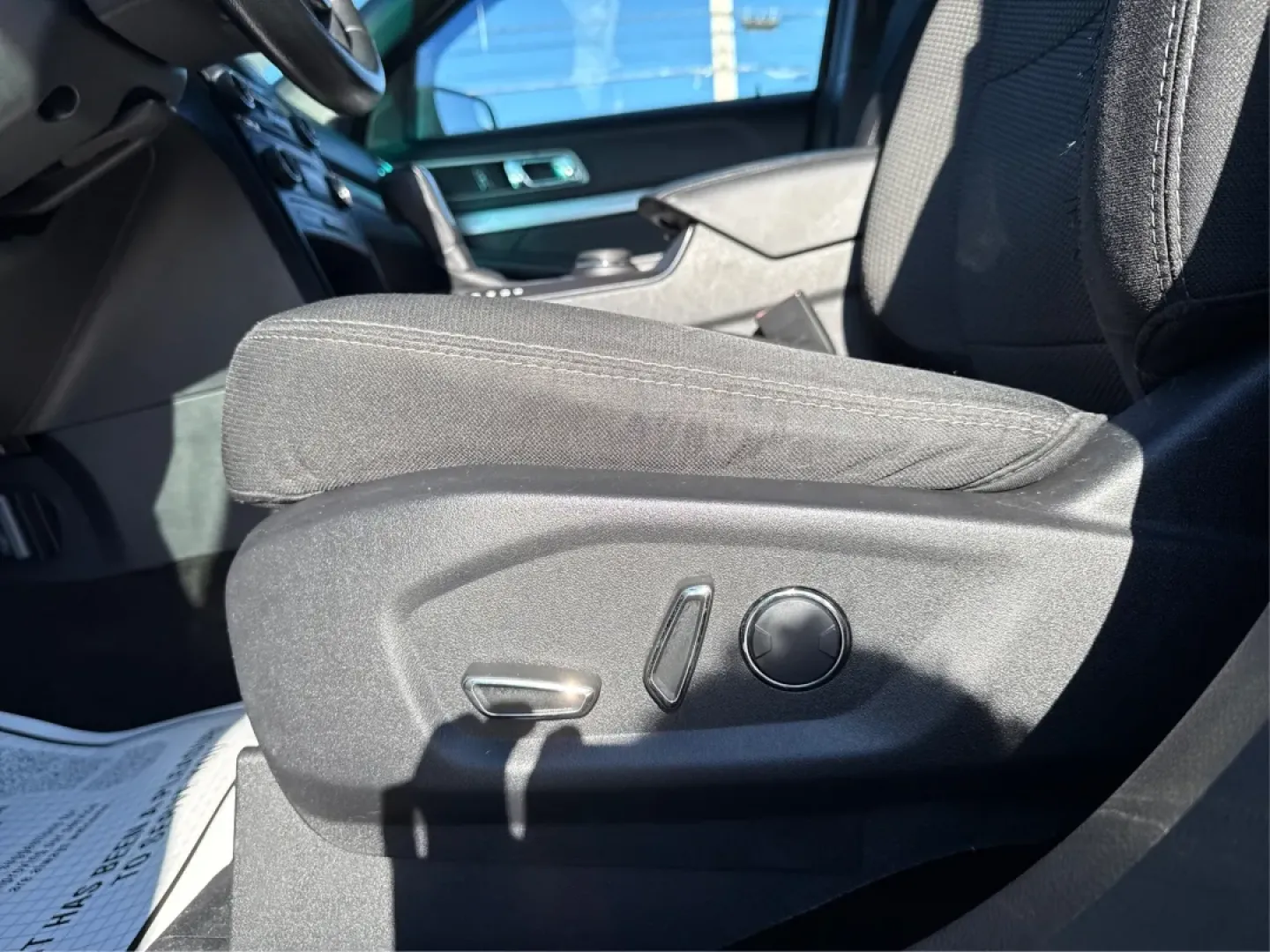 2017 Ford Explorer XLT (1FM5K8D82HG) with an EcoBoost 2.3L I-4 gasoline direct injection engine, located at 1184 Kauffman Ave, Fairborn, OH, 45324, (937) 908-9800, 39.807072, -84.030914 - **Explore Your Next Adventure with the 2017 Ford Explorer XLT at Advantage Car and Credit - Fairborn**<br /> <br /> Are you ready to upgrade your family vehicle for weekend getaways and daily adventures? Look no further than this stunning 2017 Ford Explorer XLT, a perfect blend of style, comfort, an - Photo#18