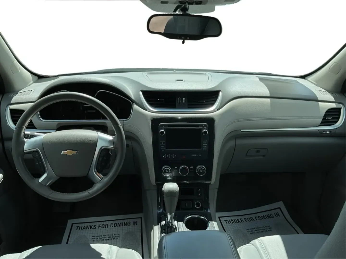 2015 Chevrolet Traverse 1LT (1GNKVGKD5FJ) with an 3.6L V-6 gasoline direct injection engine, located at 1951 S Dayton Lakeview Rd., New Carlisle, OH, 45344, (937) 908-9800, 39.890999, -84.050255 - ### 2015 Chevrolet Traverse 1LT: Your Family's Adventure Ready Vehicle!<br /> <br /> Are you ready to elevate your family adventures or tackle daily commutes with ease? The 2015 Chevrolet Traverse 1LT is here to meet all your needs! This spacious and versatile SUV is perfect for growing families, id - Photo#21