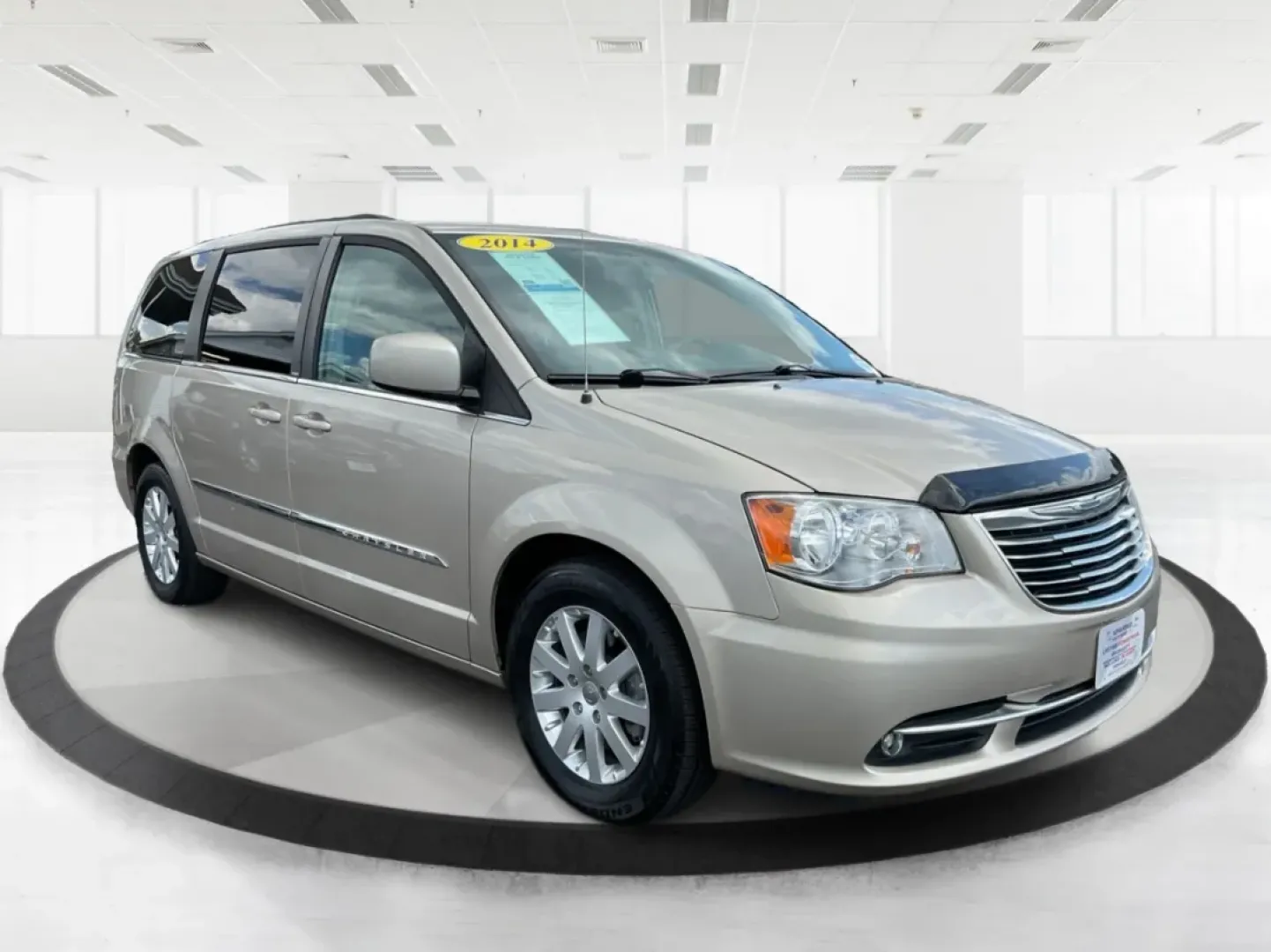 2014 Chrysler Town and Country Touring (2C4RC1BG6ER) with an 3.6L V6 DOHC 24V engine, 6-Speed Automatic transmission, located at 1099 N County Rd 25A, Troy, OH, 45373, (937) 908-9800, 40.057079, -84.212883 - **Experience Unmatched Family Adventures with the 2014 Chrysler Town and Country Touring at Advantage Car and Credit - Troy!**<br /> <br /> Are you dreaming of family road trips filled with laughter and memories? Look no further! The 2014 Chrysler Town and Country Touring is your ticket to unfor - Photo#0