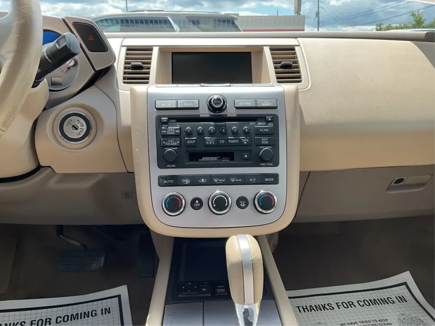 2007 Nissan Murano SL (JN8AZ08W37W) with an VQ 3.5L V-6 DOHC engine, located at 1230 East Main St, Xenia, OH, 45385, (937) 908-9800, 39.688026, -83.910172 - **Elevate Your Lifestyle with the 2007 Nissan Murano SL Perfect for Family Adventures and Daily Commuting!**<br /> <br /> Are you searching for the ideal vehicle that seamlessly blends style, comfort, and reliability? The 2007 Nissan Murano SL is the perfect fit for families on the go, weekend adve - Photo#13