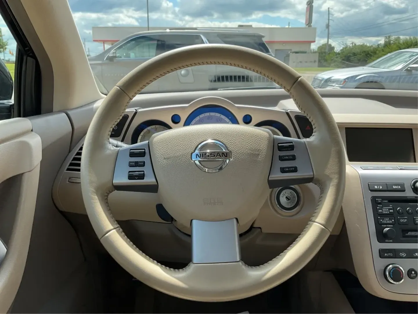 2007 Nissan Murano SL (JN8AZ08W37W) with an VQ 3.5L V-6 DOHC engine, located at 1230 East Main St, Xenia, OH, 45385, (937) 908-9800, 39.688026, -83.910172 - **Elevate Your Lifestyle with the 2007 Nissan Murano SL Perfect for Family Adventures and Daily Commuting!**<br /> <br /> Are you searching for the ideal vehicle that seamlessly blends style, comfort, and reliability? The 2007 Nissan Murano SL is the perfect fit for families on the go, weekend adve - Photo#16