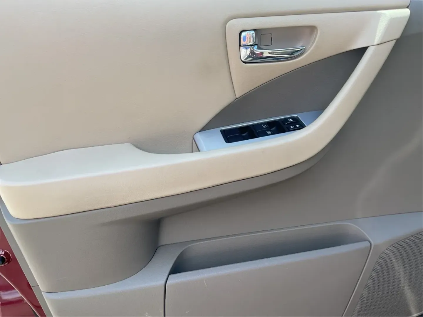 2007 Nissan Murano SL (JN8AZ08W37W) with an VQ 3.5L V-6 DOHC engine, located at 1230 East Main St, Xenia, OH, 45385, (937) 908-9800, 39.688026, -83.910172 - **Elevate Your Lifestyle with the 2007 Nissan Murano SL Perfect for Family Adventures and Daily Commuting!**<br /> <br /> Are you searching for the ideal vehicle that seamlessly blends style, comfort, and reliability? The 2007 Nissan Murano SL is the perfect fit for families on the go, weekend adve - Photo#18